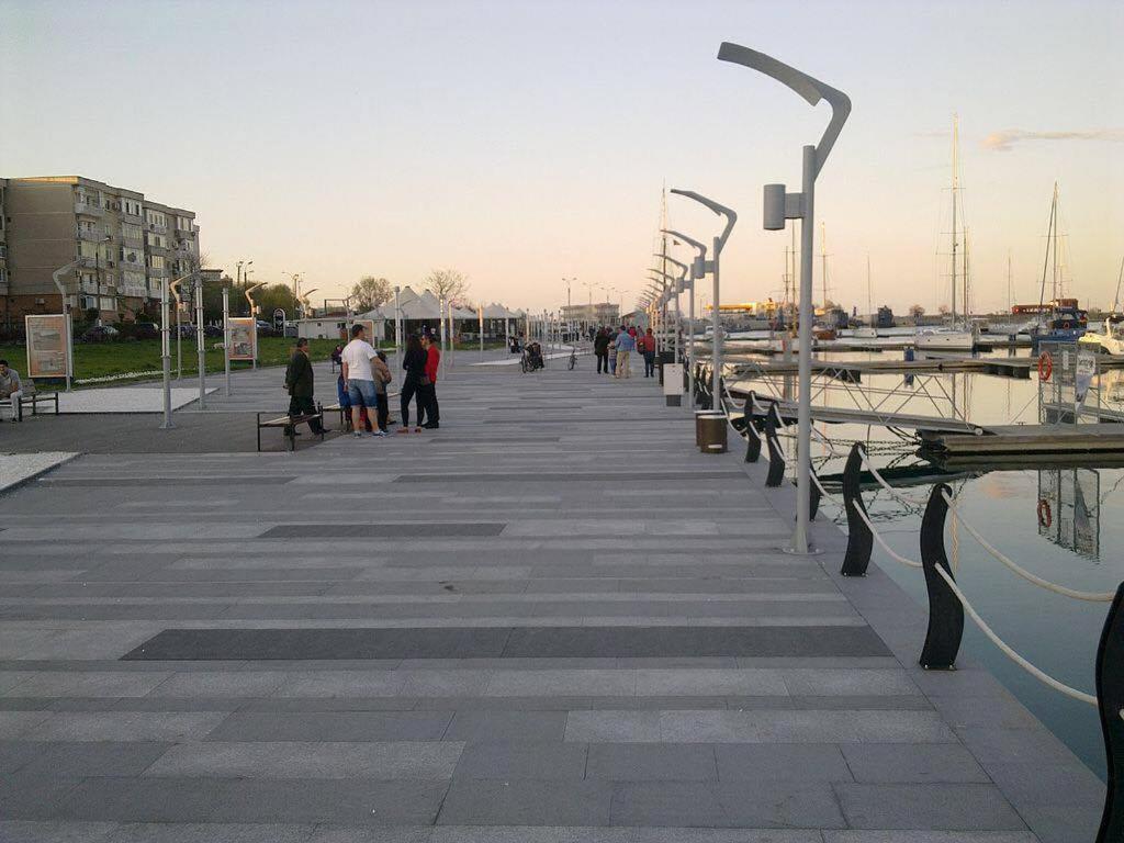 Apartament Port Turistic Mangalia Eksteriør bilde